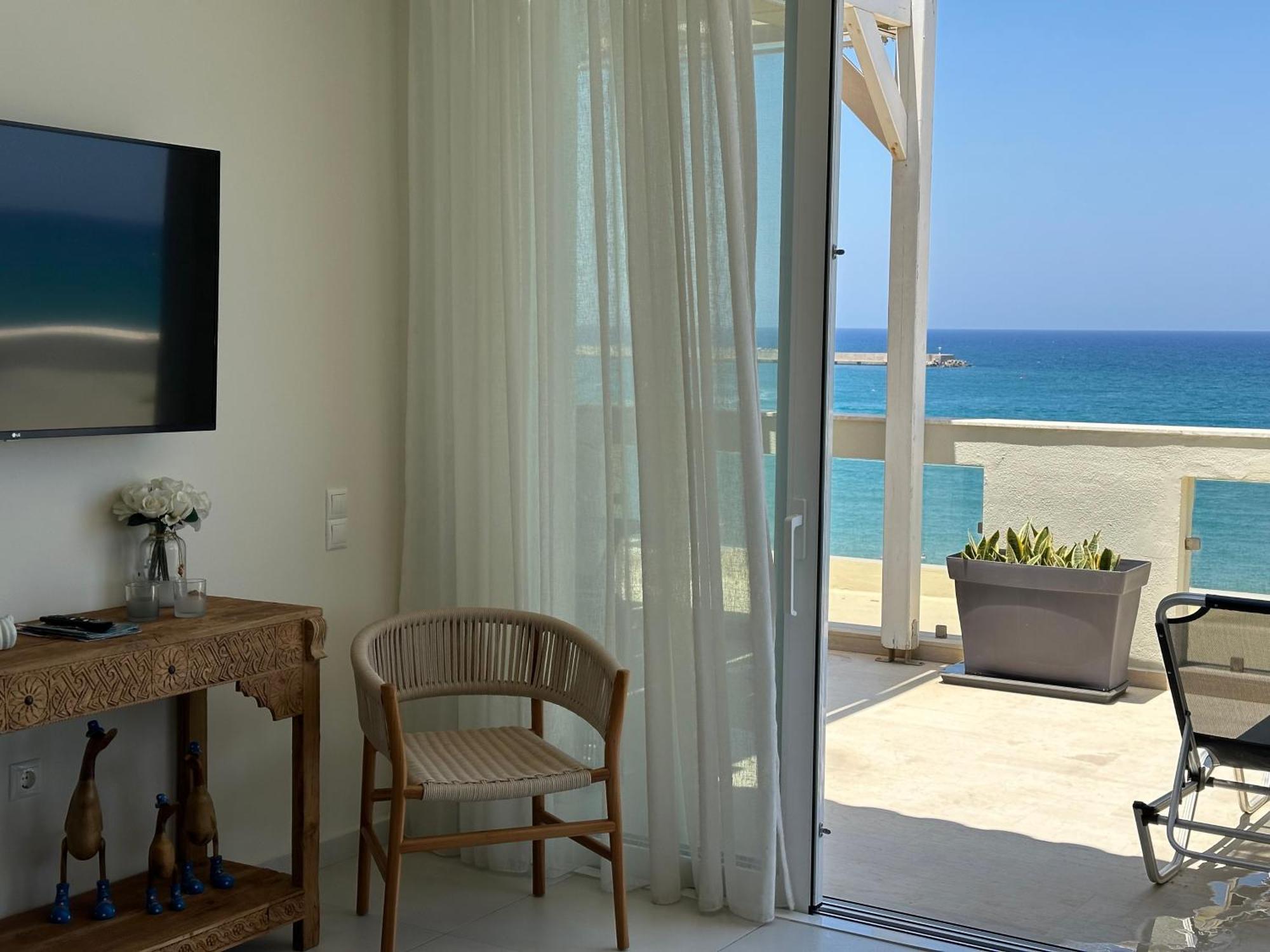 Nathalie'S Beachfront Apartment Ρέθυμνο Εξωτερικό φωτογραφία